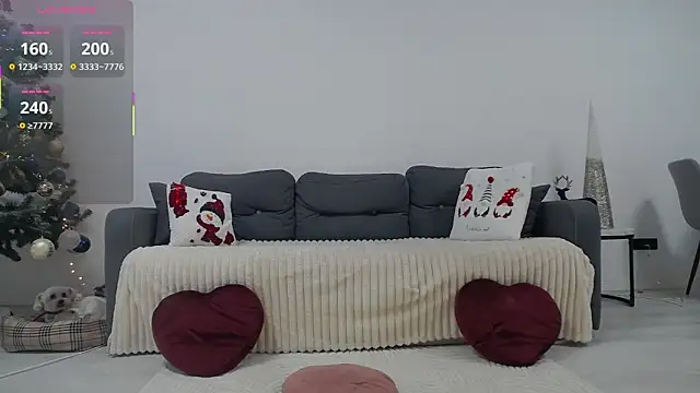 Snapshot of EmmaWil chatting on 12/22/25, 03:09 EmmaWil online show from 12/22/25, 03:09