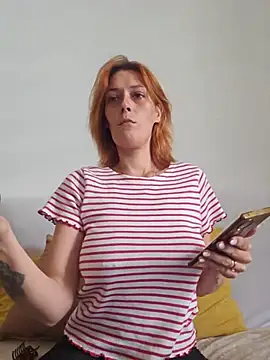 Mila Luciphya online show from 07/02/26, 03:40