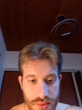 Snapshot of DallE_Rx chatting on 09/28/25, 08:52 DallE Rx online show from 09/28/25, 08:52