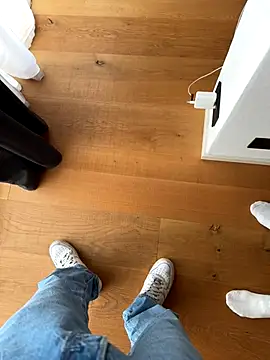 Manu97k online show from 09/11/25, 12:05