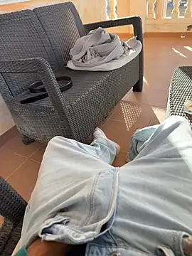 Manu97k online show from 11/12/25, 09:10