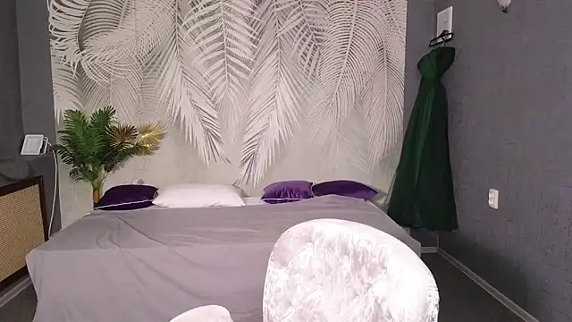 Snapshot of Eloisa_Eliot chatting on 11/02/25, 03:14 Eloisa Eliot online show from 11/02/25, 03:14