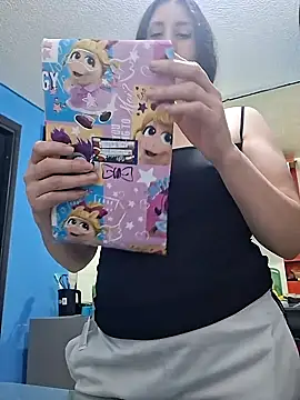 vaneza1999 online show from 12/19/25, 09:55