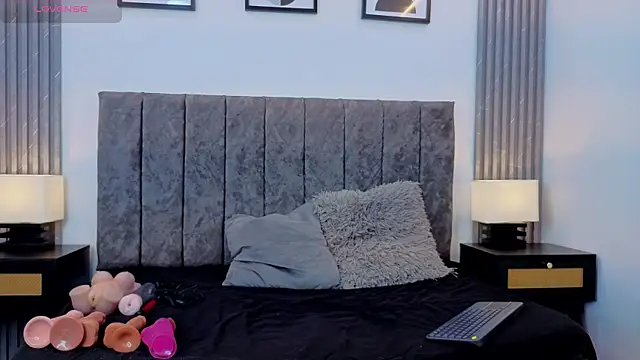 Liam forest  online show from 10/09/25, 04:43