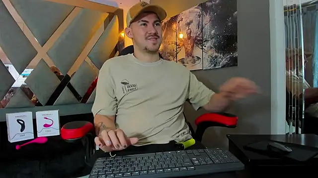 BrunoWalkerr online show from 10/14/25, 01:01