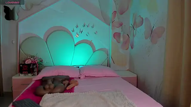 Baby ayana  online show from 04/07/26, 04:35