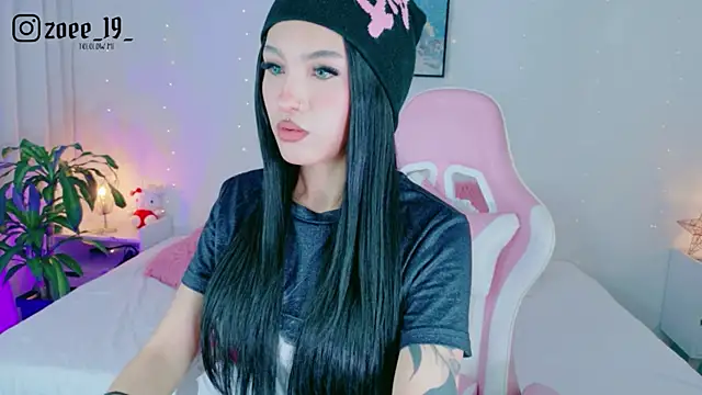 cuteezoe online show from 03/17/26, 03:22