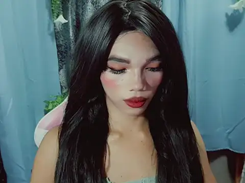 Snapshot of Slutty_Isabelle chatting on 11/07/25, 11:43 Slutty Isabelle online show from 11/07/25, 11:43