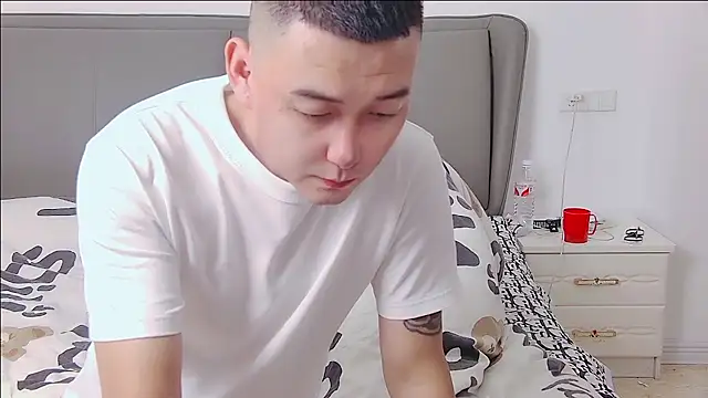 Snapshot of xiaoyue_zhibo chatting on 10/02/25, 05:31 xiaoyue zhibo online show from 10/02/25, 05:31