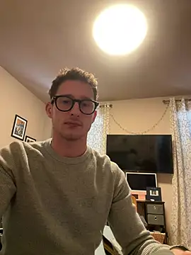 -xxxtoyboyxxx- online show from 03/02/26, 02:57