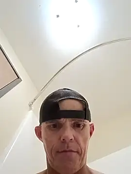 Snapshot of 479austin chatting on 11/05/25, 10:43 479austin online show from 11/05/25, 10:43