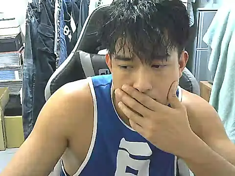 hunterXhan online show from 11/18/25, 02:21