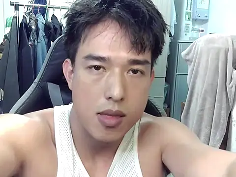 hunterXhan online show from 04/23/26, 04:20