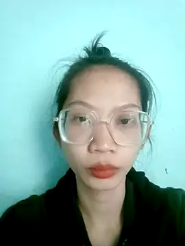 Snapshot of Joywhar chatting on 11/13/25, 01:04 Joywhar online show from 11/13/25, 01:04