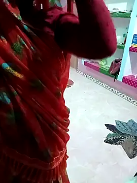 Snapshot of Sonabhabhi96 chatting on 10/15/25, 04:40 Sonabhabhi96 online show from 10/15/25, 04:40