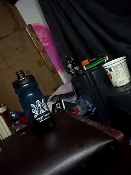 Snapshot of destroassbig2 chatting on 02/12/26, 09:15 destroassbig2 online show from 02/12/26, 09:15