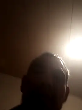 Snapshot of destroassbig2 chatting on 02/18/26, 11:22 destroassbig2 online show from 02/18/26, 11:22