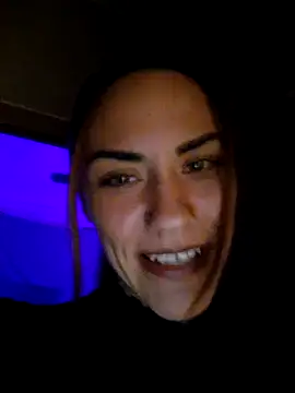 SlimBellaa online show from 11/23/25, 10:42