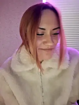 SlimBellaa online show from 12/17/25, 09:54