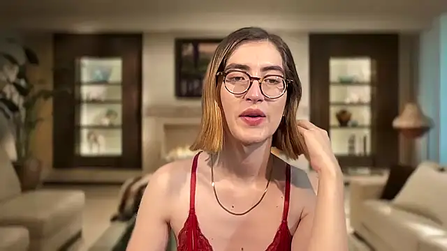 Snapshot of rousseblossom chatting on 11/23/25, 11:26 rousseblossom online show from 11/23/25, 11:26