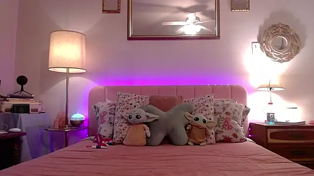 LilaDeliciousXX online show from 11/04/25, 02:38