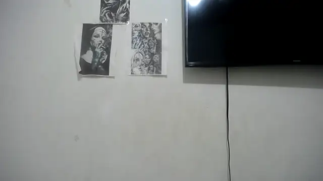 Snapshot of Foxy_Lovex chatting on 12/21/25, 10:50 Foxy Lovex online show from 12/21/25, 10:50