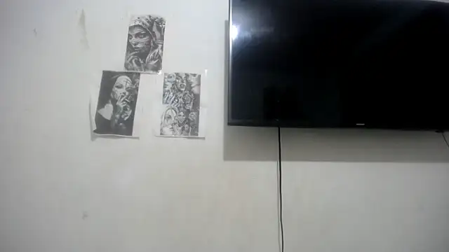 Snapshot of Foxy_Lovex chatting on 02/02/26, 11:14 Foxy Lovex online show from 02/02/26, 11:14