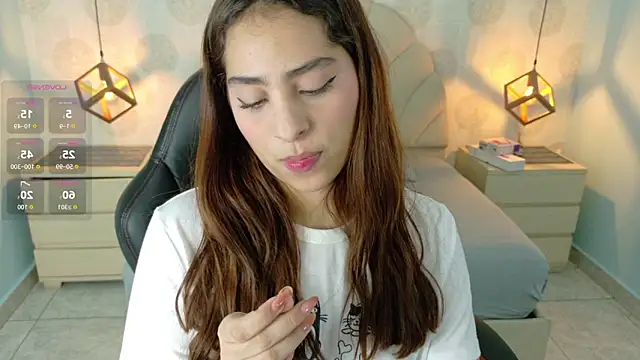 AIXATRISTA1 online show from 11/13/25, 07:35