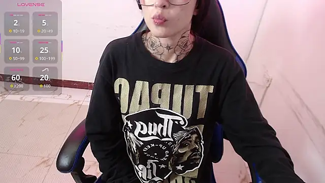 lycoris 19 online show from 03/24/26, 10:37