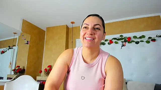 Heidy milf online show from 04/02/26, 08:06