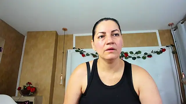 Heidy milf online show from 05/14/26, 08:15