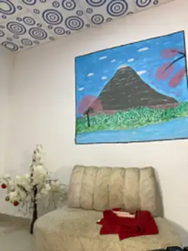 luxurykatty online show from 04/13/26, 10:15