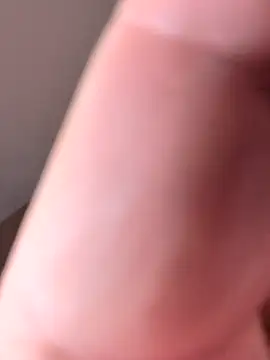 Single White Male online show from 11/29/25, 03:59