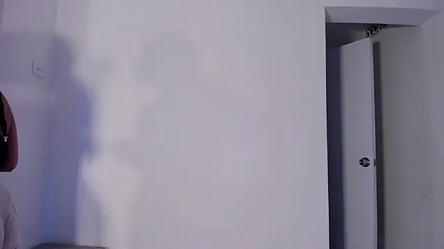 Angellit Afrodita  online show from 11/29/25, 11:46