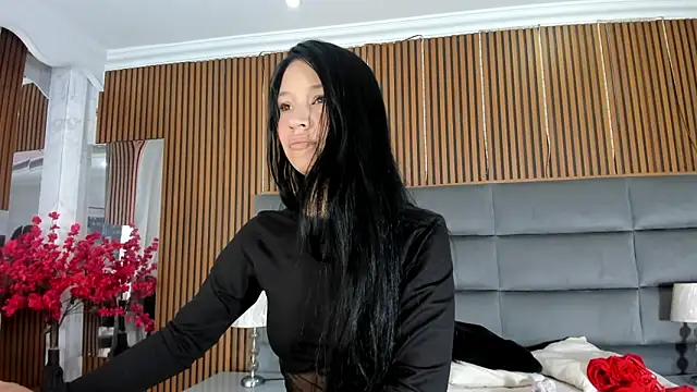 Sophie Calloway online show from 04/21/26, 01:17