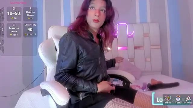 Snapshot of MilkWhore1 chatting on 01/15/26, 07:39 MilkWhore1 online show from 01/15/26, 07:39