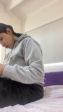 Mia garcia28 online show from 03/16/26, 01:37
