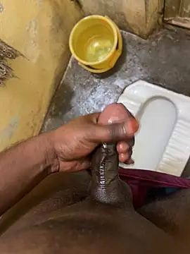 Snapshot of mrsaihotguy chatting on 10/10/25, 01:26 mrsaihotguy online show from 10/10/25, 01:26