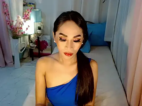 Snapshot of RomanticPearlTS chatting on 09/10/25, 08:20 RomanticPearlTS online show from 09/10/25, 08:20