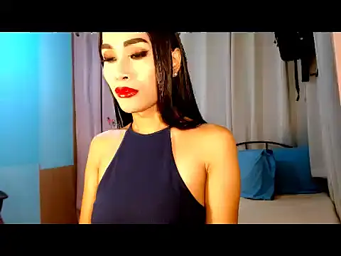 Snapshot of RomanticPearlTS chatting on 10/07/25, 01:58 RomanticPearlTS online show from 10/07/25, 01:58