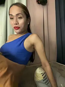 RomanticPearlTS online show from 02/18/26, 02:02