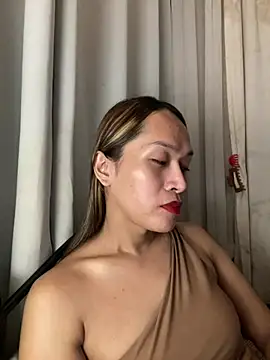 RomanticPearlTS online show from 02/23/26, 12:02