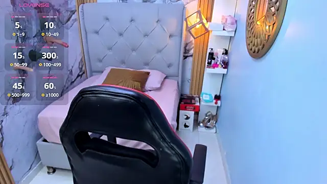 Isisleroy1 online show from 11/13/25, 03:05