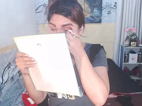 Snapshot of Alexandriasexycock4u chatting on 11/08/25, 04:56 Alexandriasexycock4u online show from 11/08/25, 04:56