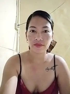 wildxxxGia online show from 09/24/25, 04:10