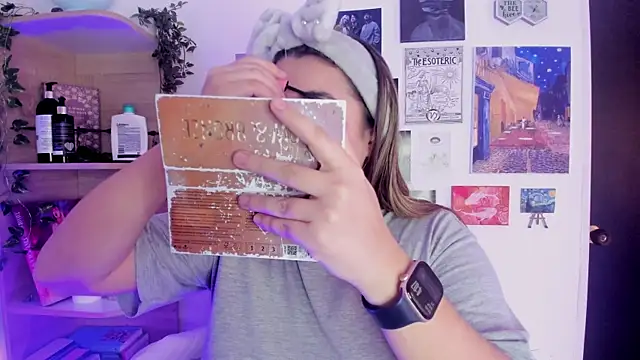 Snapshot of Lana_Herondale chatting on 09/21/25, 09:05 Lana Herondale online show from 09/21/25, 09:05