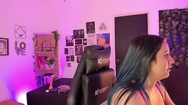 Lana Herondale online show from 11/22/25, 09:08