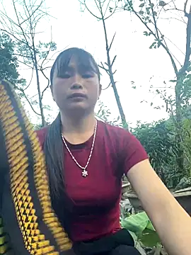 Sunyinn online show from 10/17/25, 10:07