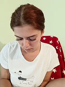 Snapshot of LadyNora chatting on 09/22/25, 07:32 LadyNora online show from 09/22/25, 07:32