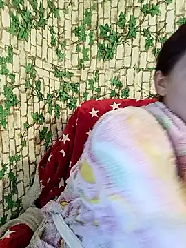 Snapshot of LadyNora chatting on 09/23/25, 05:10 LadyNora online show from 09/23/25, 05:10